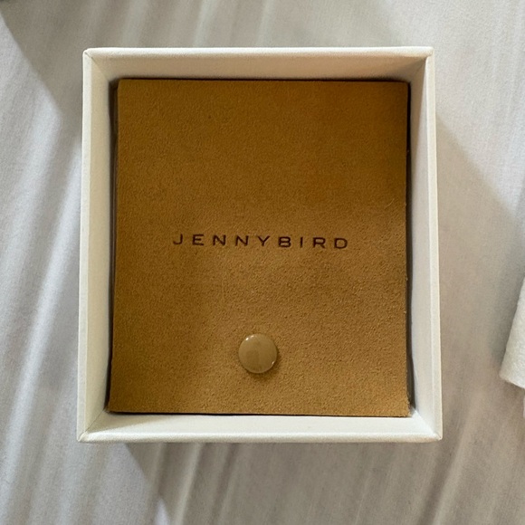 Jenny Bird Gold Earrings NWT - Picture 2 of 3